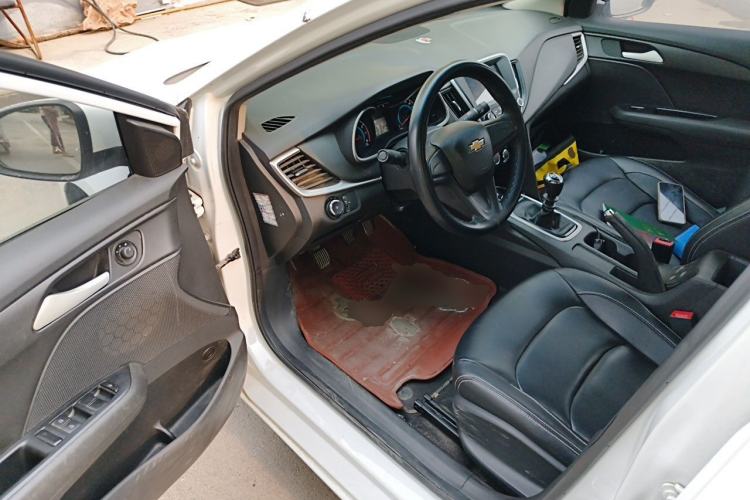 Used Chevrolet Cavalier 2019 320 Manual Enjoyment Edition Driver Seat