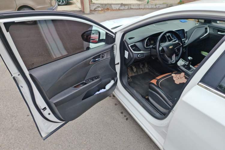 Used Chevrolet Cavalier 2019 320 Manual Xinyue Edition Driver Seat