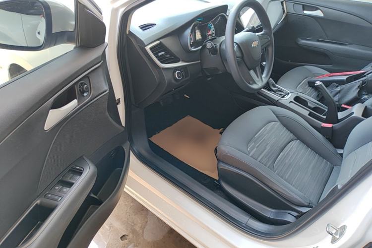Used Chevrolet Cavalier 2019 320 Automatic Enjoyment with Sunroof Driver Seat