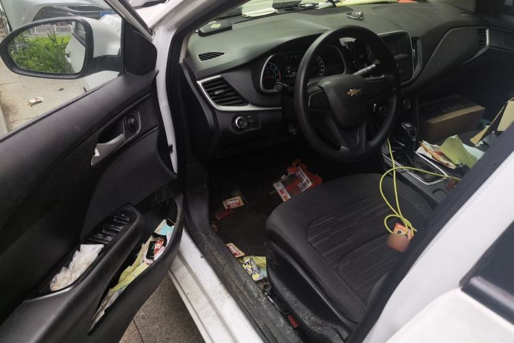 Used Chevrolet Cavalier 2019 320 Automatic Enjoyment with Sunroof Driver Seat