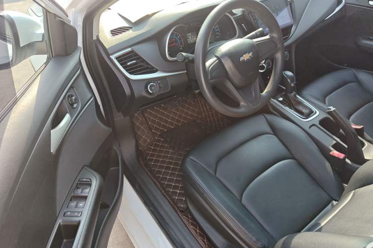 Used Chevrolet Cavalier 2019 320 Automatic Enjoyment with Sunroof Driver Seat