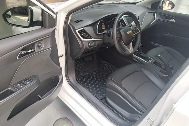 Used Chevrolet Cavalier 2019 320 Automatic Xinyue Edition Driver Seat
