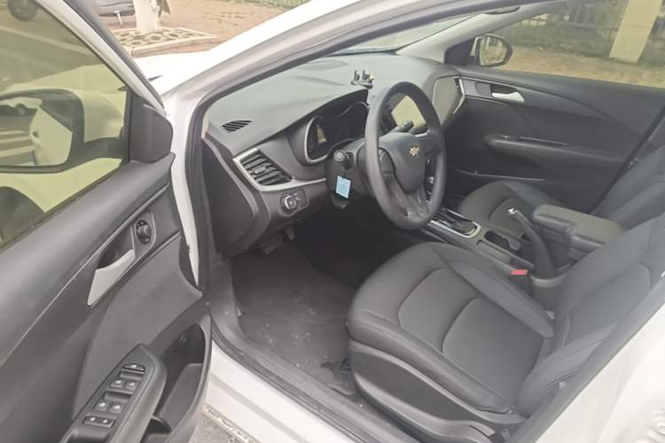 Used Chevrolet Cavalier 2019 320 Automatic Enjoyment with Sunroof Driver Seat