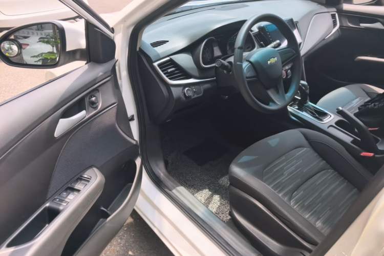 Used Chevrolet Cavalier 2019 320 Automatic Enjoyment with Sunroof Driver Seat