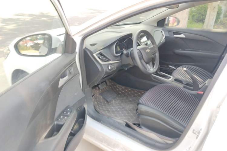 Used Chevrolet Cavalier 2019 320 Automatic Enjoyment with Sunroof Driver Seat