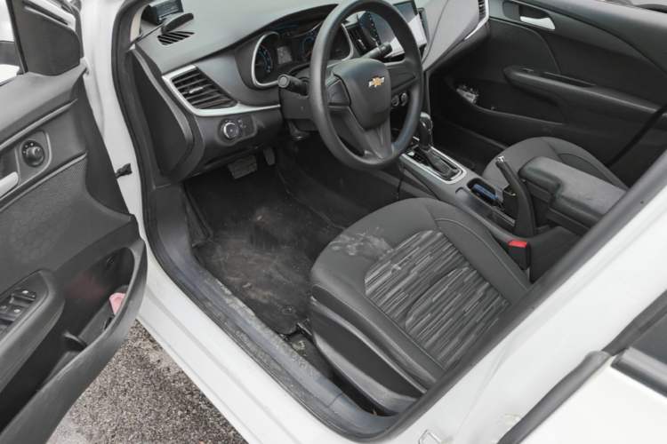 Used Chevrolet Cavalier 2019 320 Automatic Enjoyment Edition Driver Seat
