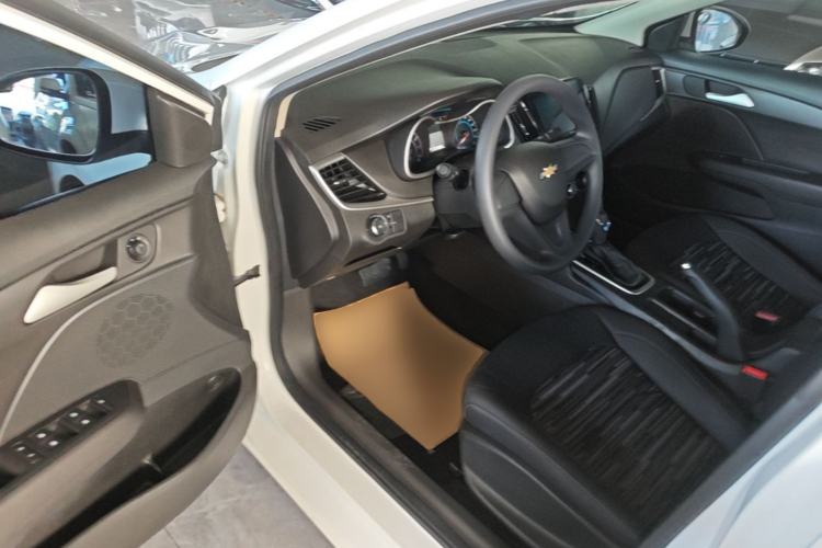 Used Chevrolet Cavalier 2019 320 Automatic Enjoyment with Sunroof Driver Seat
