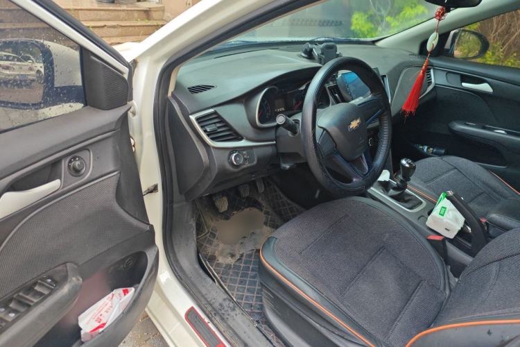 Used Chevrolet Cavalier 2019 320 Manual Enjoyment Edition Driver Seat