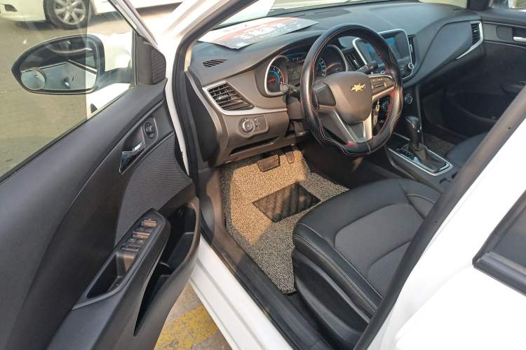 Used Chevrolet Cavalier 2019 320 Automatic Xinyue Edition Driver Seat
