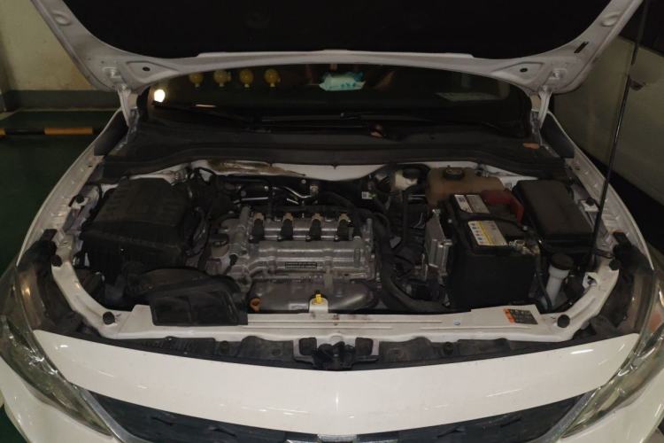 Used Chevrolet Cavalier 2019 320 Automatic Xinyue Edition Engine Bay