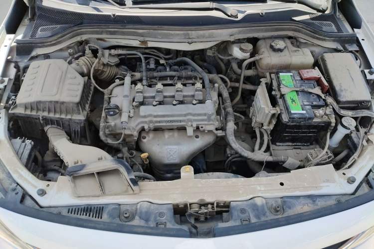 Used Chevrolet Cavalier 2019 320 Automatic Xinyue Edition Engine Bay
