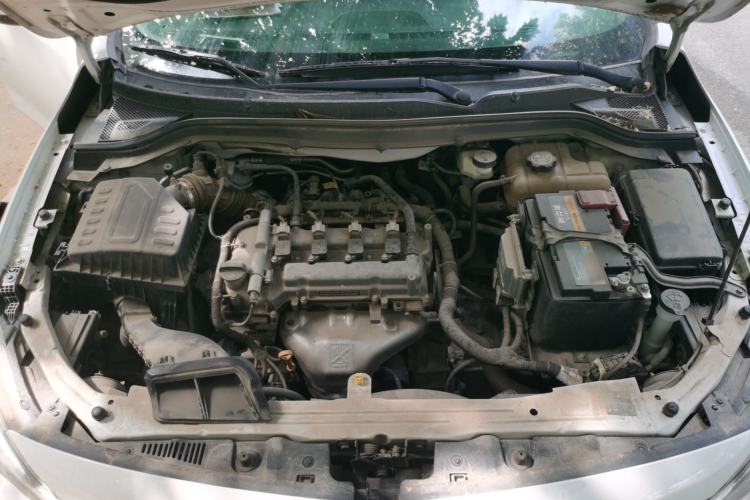 Used Chevrolet Cavalier 2019 320 Automatic Enjoyment with Sunroof Engine Bay