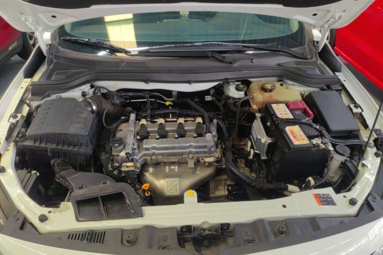 Used Chevrolet Cavalier 2019 320 Automatic Xinyue Edition Engine Bay