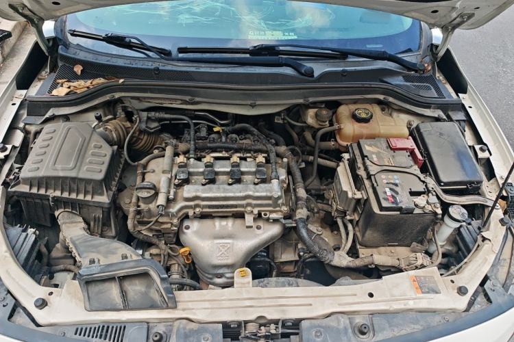 Used Chevrolet Cavalier 2019 320 Automatic Xinyue Edition Engine Bay