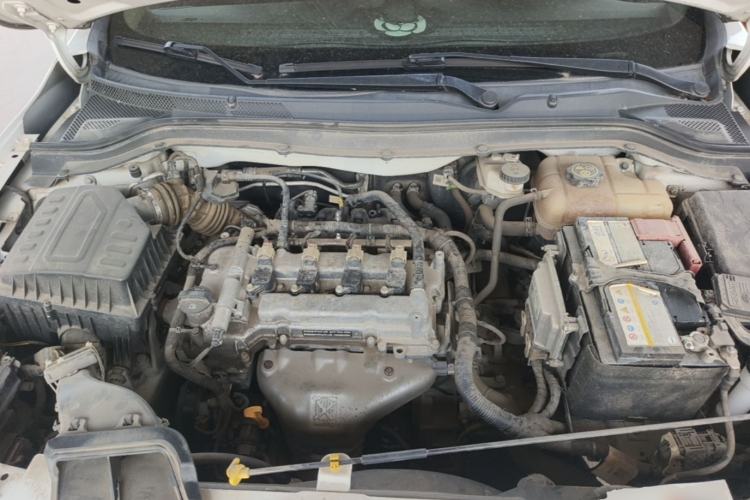 Used Chevrolet Cavalier 2019 320 Automatic Xinyue Edition Engine Bay
