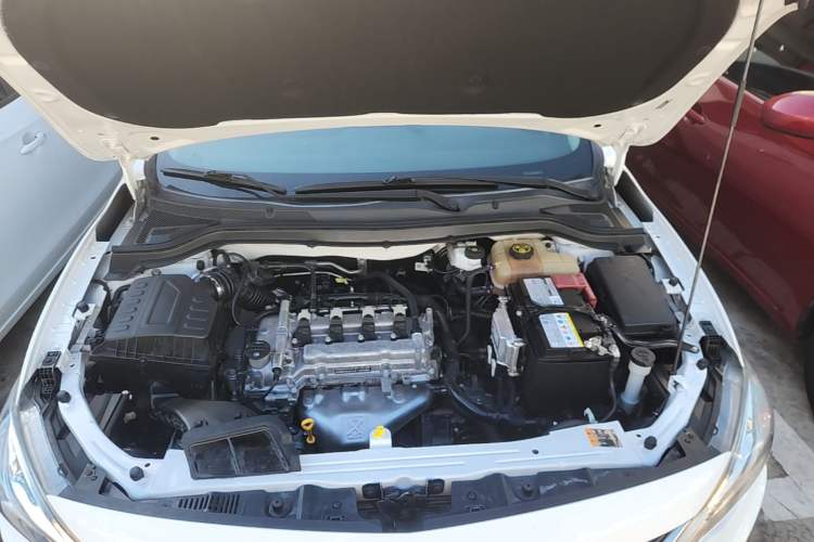 Used Chevrolet Cavalier 2019 320 Automatic Enjoyment with Sunroof Engine Bay