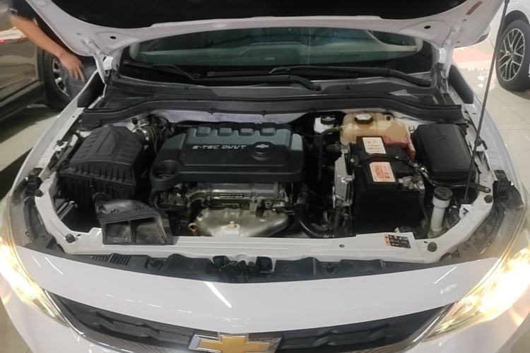 Used Chevrolet Cavalier 2019 320 Automatic Xinyue Edition Engine Bay