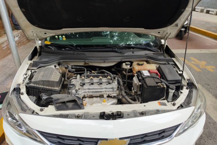 Used Chevrolet Cavalier 2019 320 Automatic Xinyue Edition Engine Bay