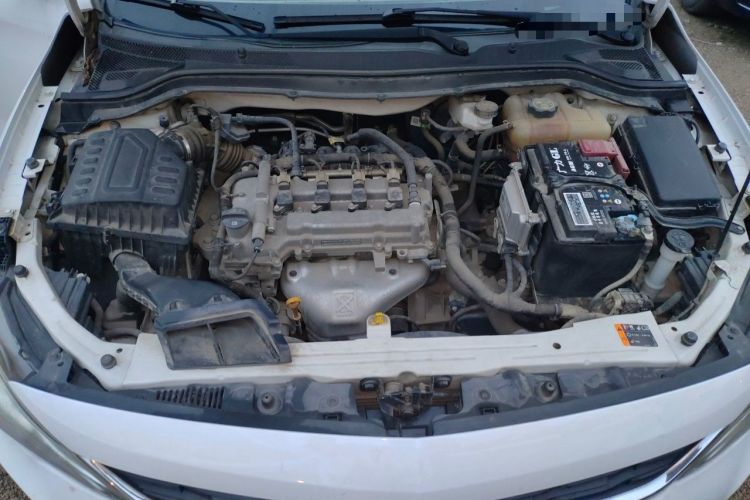 Used Chevrolet Cavalier 2019 320 Automatic Xinyue Edition Engine Bay