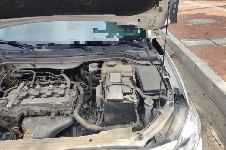 Used Chevrolet Cavalier 2019 320 Automatic Xinyue Edition Engine Bay Left