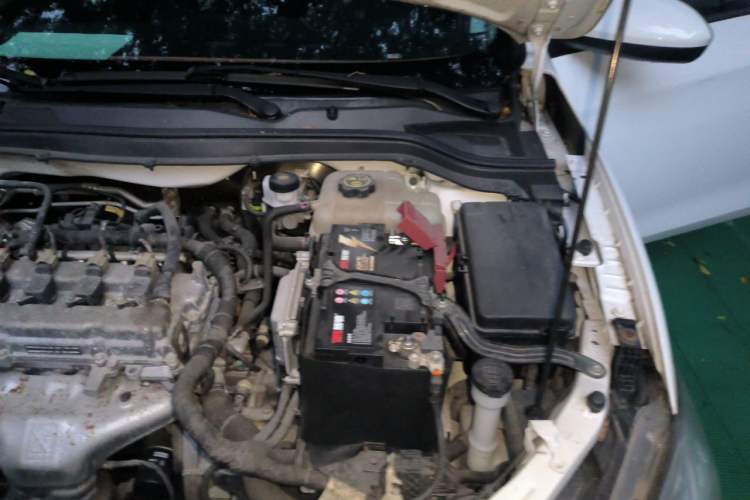 Used Chevrolet Cavalier 2019 320 Automatic Enjoyment with Sunroof Engine Bay Left
