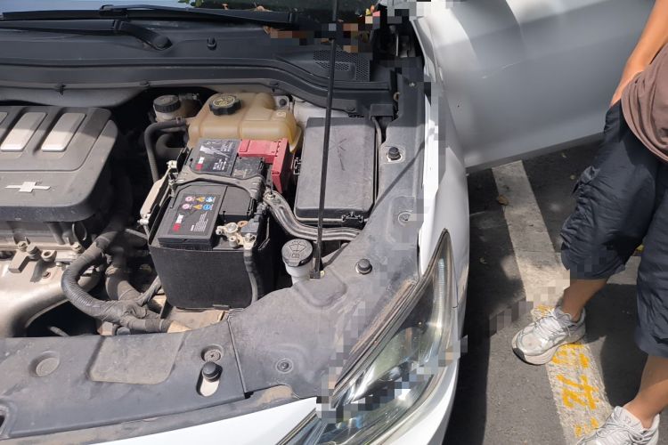 Used Chevrolet Cavalier 2019 320 Automatic Xinyue Edition Engine Bay Left