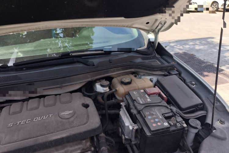 Used Chevrolet Cavalier 2019 320 Automatic Xinshang Edition Engine Bay Left