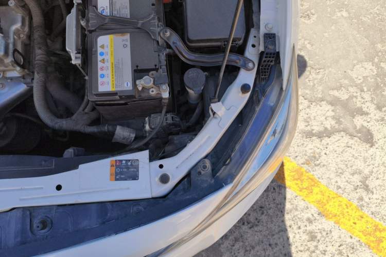 Used Chevrolet Cavalier 2019 320 Manual Enjoyment Edition Engine Bay Left