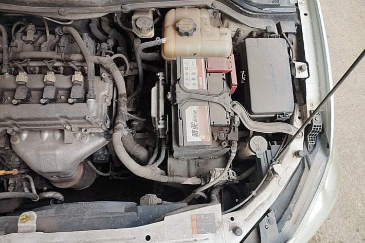 Used Chevrolet Cavalier 2019 320 Automatic Xinyue Edition Engine Bay Left