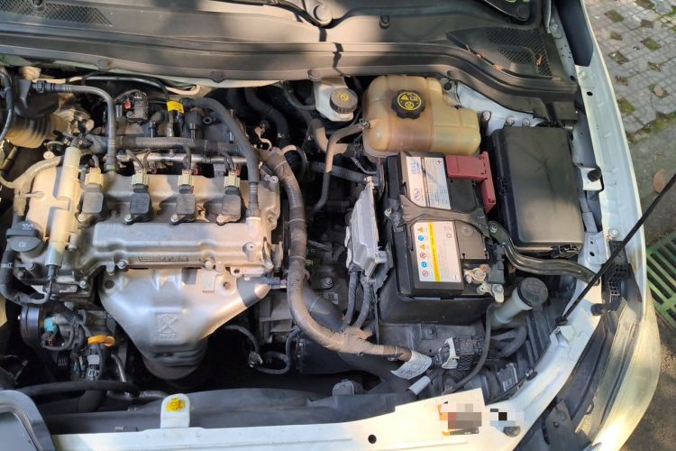 Used Chevrolet Cavalier 2019 320 Automatic Xinyue Edition Engine Bay Left