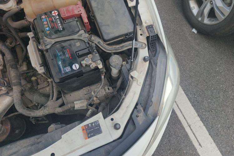 Used Chevrolet Cavalier 2019 320 Automatic Xinyue Edition Engine Bay Left