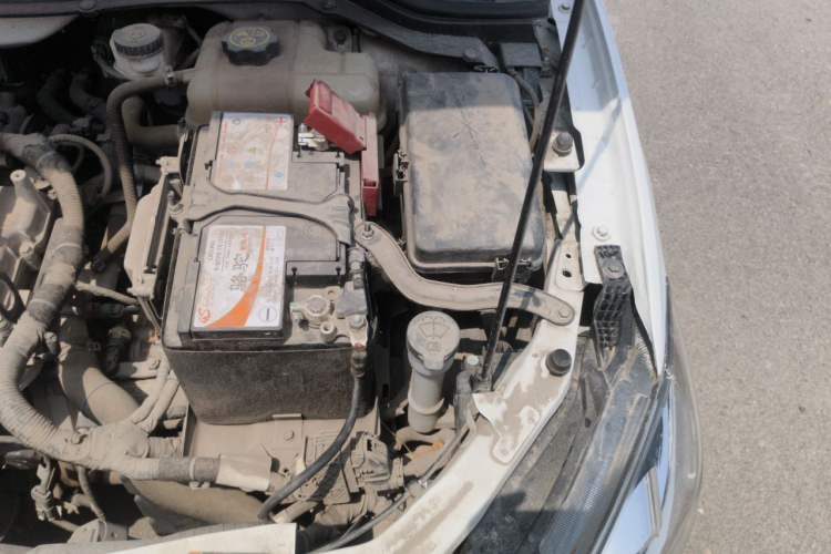 Used Chevrolet Cavalier 2019 320 Automatic Xinyue Edition Engine Bay Left