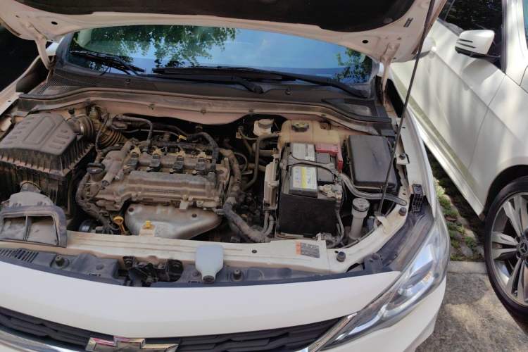 Used Chevrolet Cavalier 2019 320 Automatic Xinyue Edition Engine Bay Left