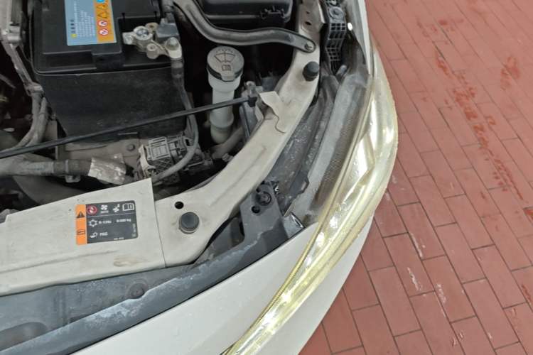 Used Chevrolet Cavalier 2019 320 Automatic Xinyue Edition Engine Bay Left