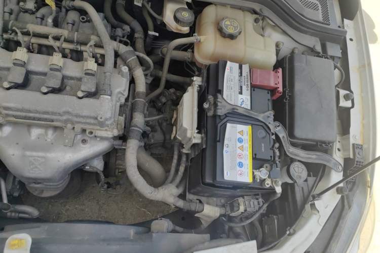 Used Chevrolet Cavalier 2019 320 Manual Xinyue Edition Engine Bay Left