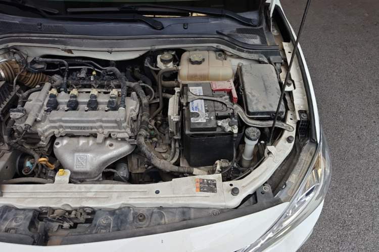 Used Chevrolet Cavalier 2019 320 Automatic Xinyue Edition Engine Bay Left