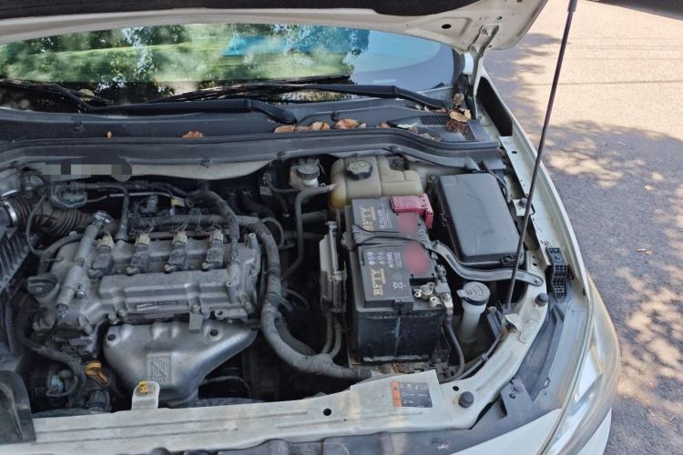 Used Chevrolet Cavalier 2019 320 Manual Xinyue Edition Engine Bay Left