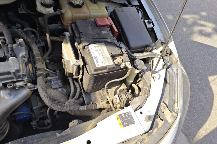 Used Chevrolet Cavalier 2019 320 Automatic Enjoyment with Sunroof Engine Bay Left