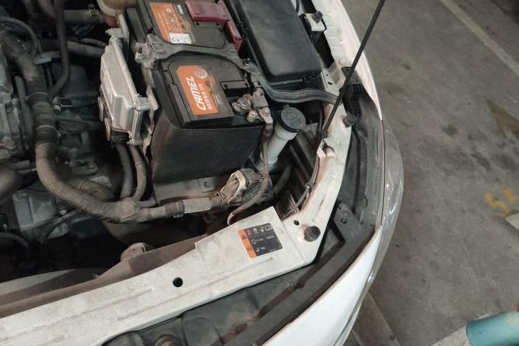 Used Chevrolet Cavalier 2019 320 Automatic Xinyue Edition Engine Bay Left