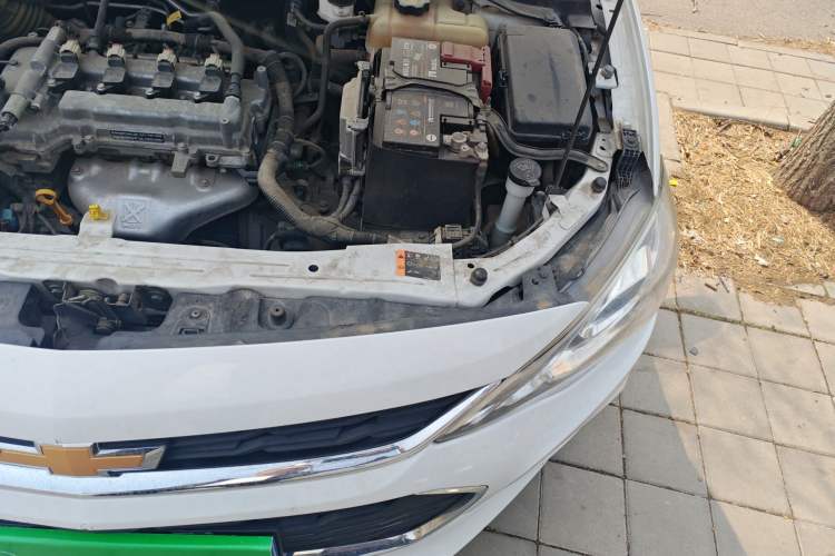 Used Chevrolet Cavalier 2019 320 Automatic Xinyue Edition Engine Bay Left
