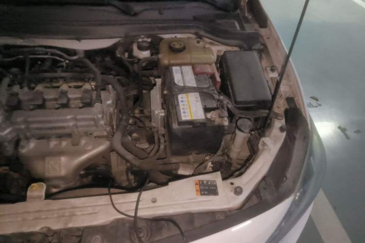 Used Chevrolet Cavalier 2019 320 Automatic Xinyue Edition Engine Bay Left
