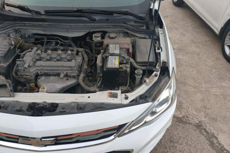 Used Chevrolet Cavalier 2019 320 Automatic Xinyue Edition Engine Bay Left