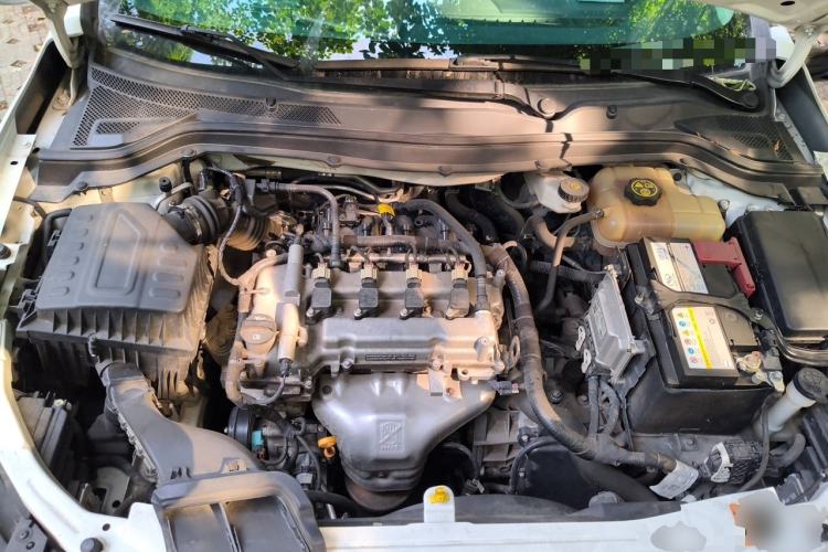 Used Chevrolet Cavalier 2019 320 Automatic Xinyue Edition Engine Bay