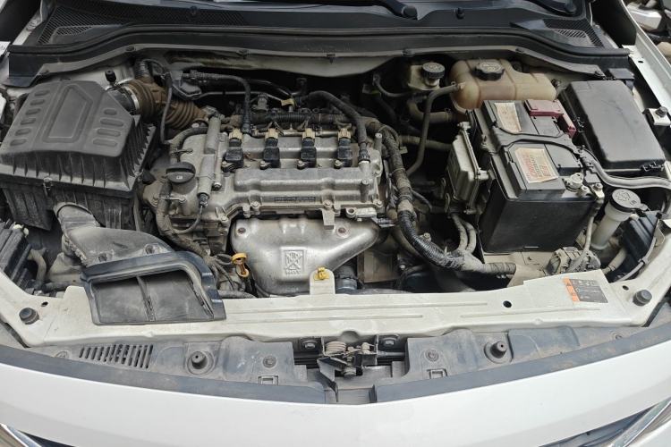 Used Chevrolet Cavalier 2019 320 Automatic Xinyue Edition Engine Bay
