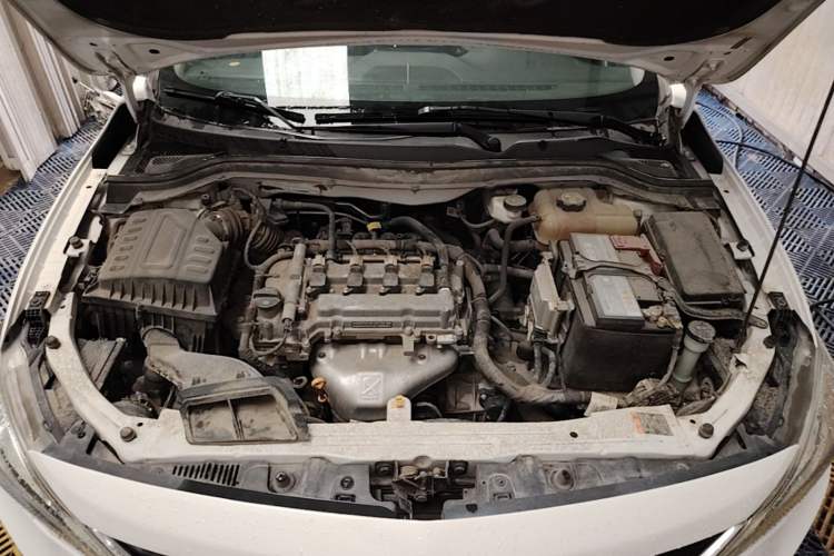 Used Chevrolet Cavalier 2019 320 Automatic Enjoyment with Sunroof Engine Bay