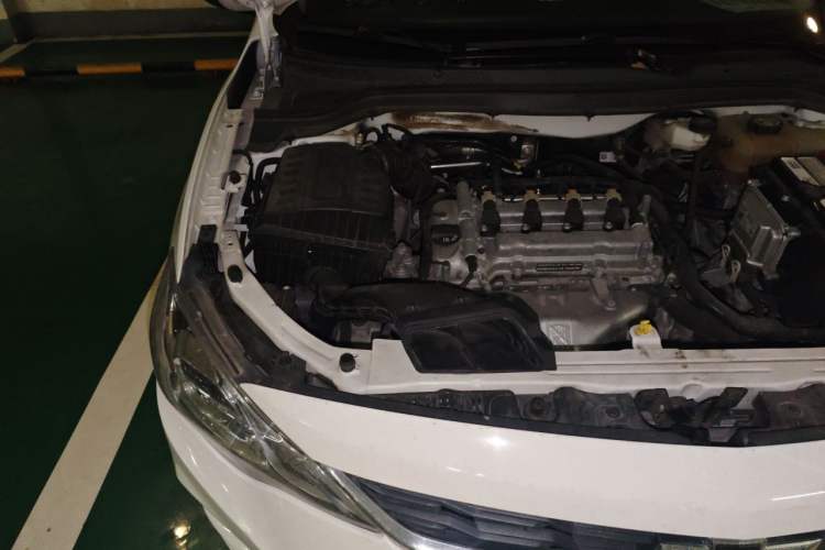 Used Chevrolet Cavalier 2019 320 Automatic Xinyue Edition Engine Bay Right