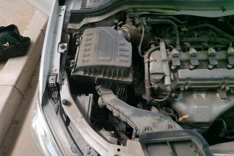 Used Chevrolet Cavalier 2019 320 Automatic Enjoyment with Sunroof Engine Bay Right