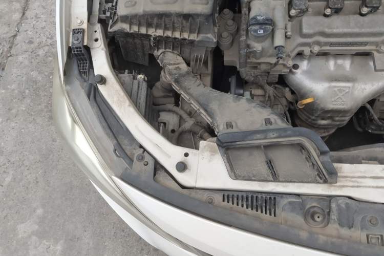 Used Chevrolet Cavalier 2019 320 Automatic Xinyue Edition Engine Bay Right