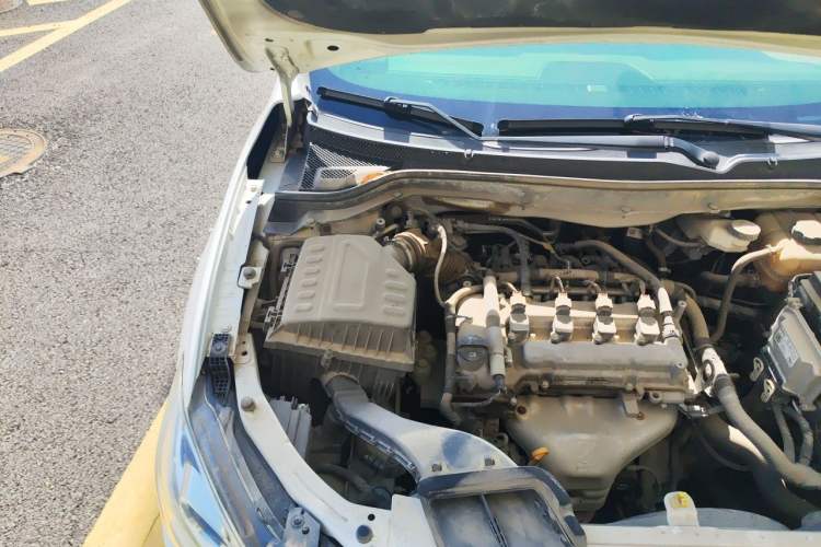 Used Chevrolet Cavalier 2019 320 Manual Xinyue Edition Engine Bay Right