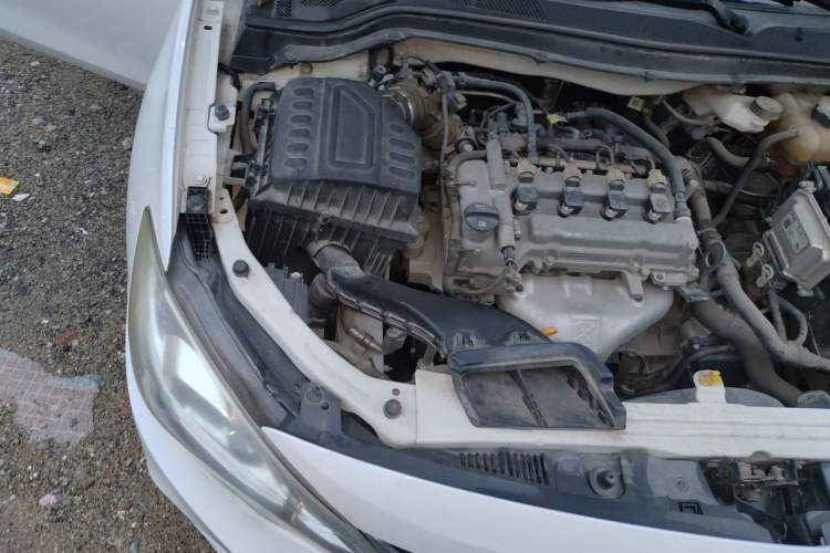 Used Chevrolet Cavalier 2019 320 Automatic Xinyue Edition Engine Bay Right